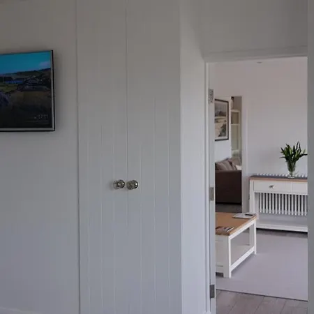 Tidal View 4*